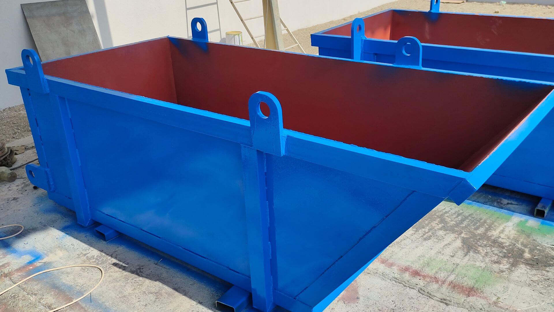 How to choose the right waste skip size for industrial use in UAE. Skip sizing guide for different waste types, including construction debris and manufacturing waste.