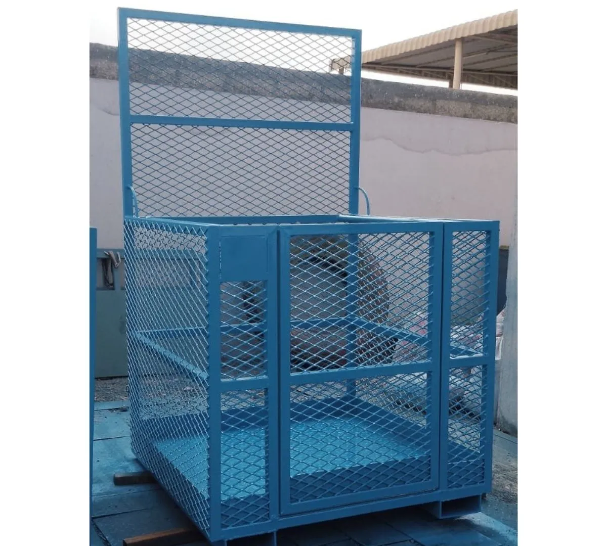 Forklift Man Working Platform manufactured for industrial material handling operations