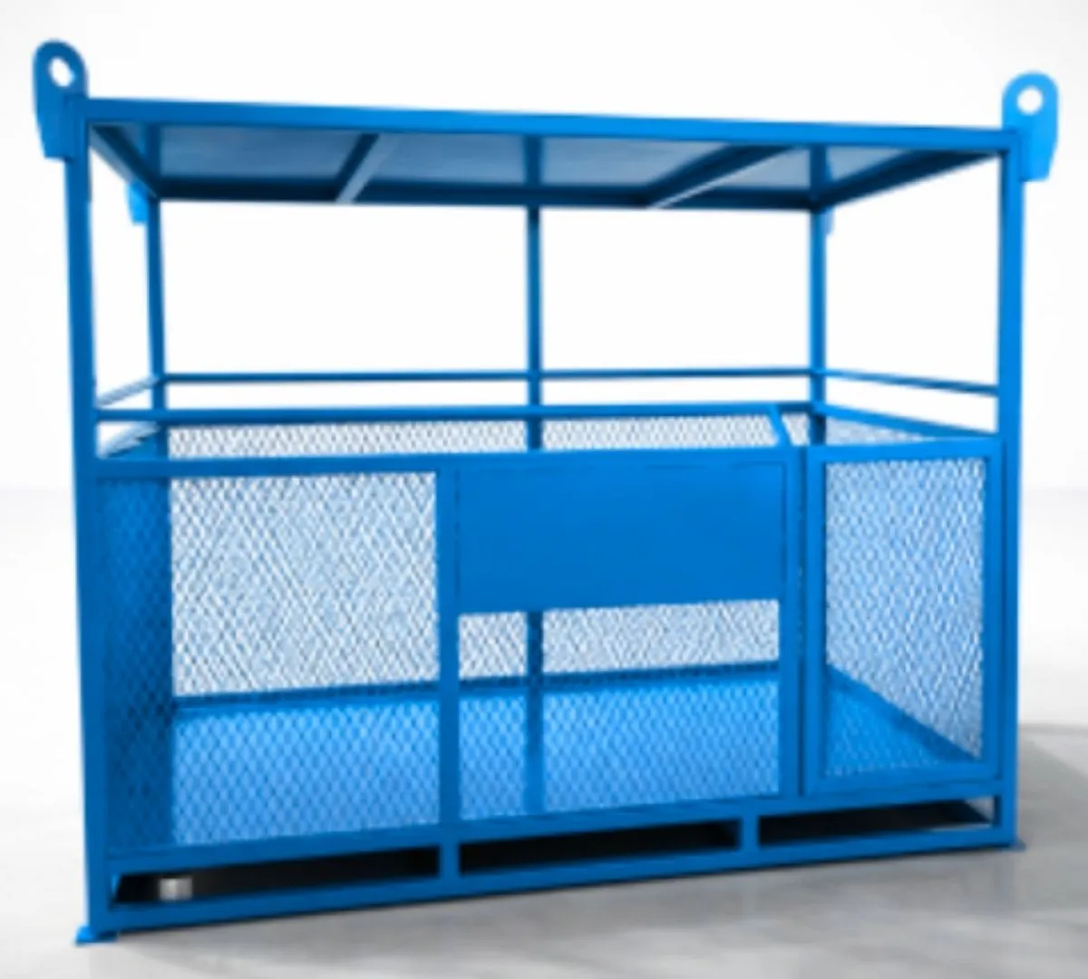 Man Basket designed for safe lifting and transportation of materials