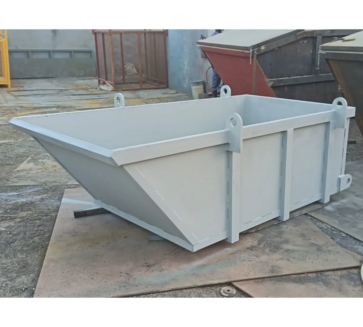 Material Skip Bucket installed for industrial safety and productivity