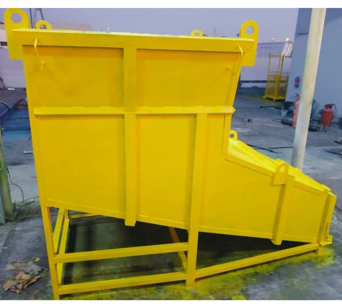 Sand Lifting Bucket developed for efficient crane lifting activities